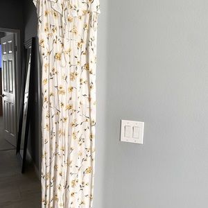 Women’s clothing size Small-Medium